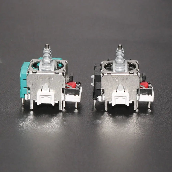 Close-up view of original Xbox Elite Series 2 thumbstick sensor module displaying advanced 3D analog rocker technology for precise gaming control and drift-free performance