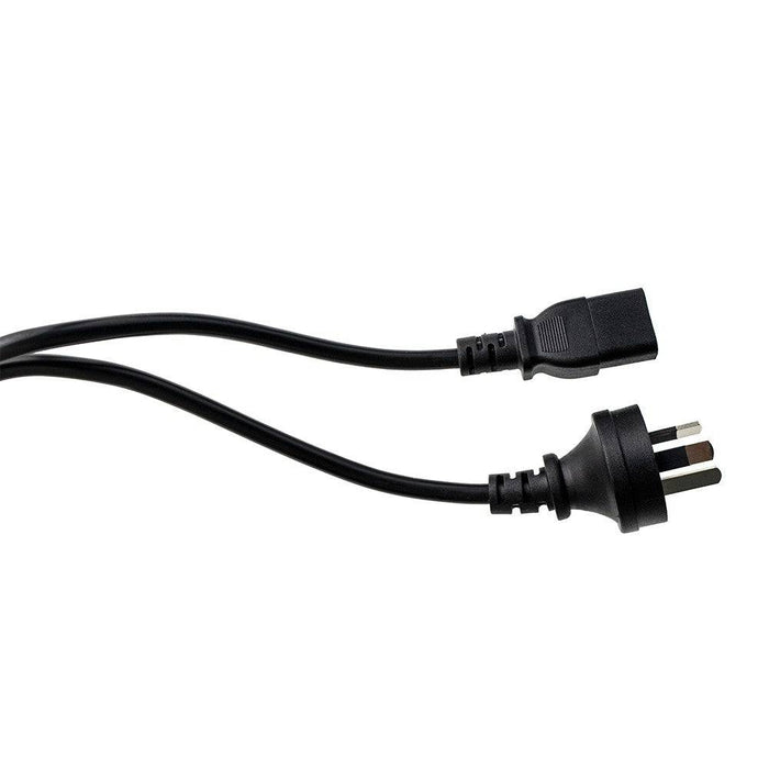 Included accessories with SUGON 8120 – power cable and manual